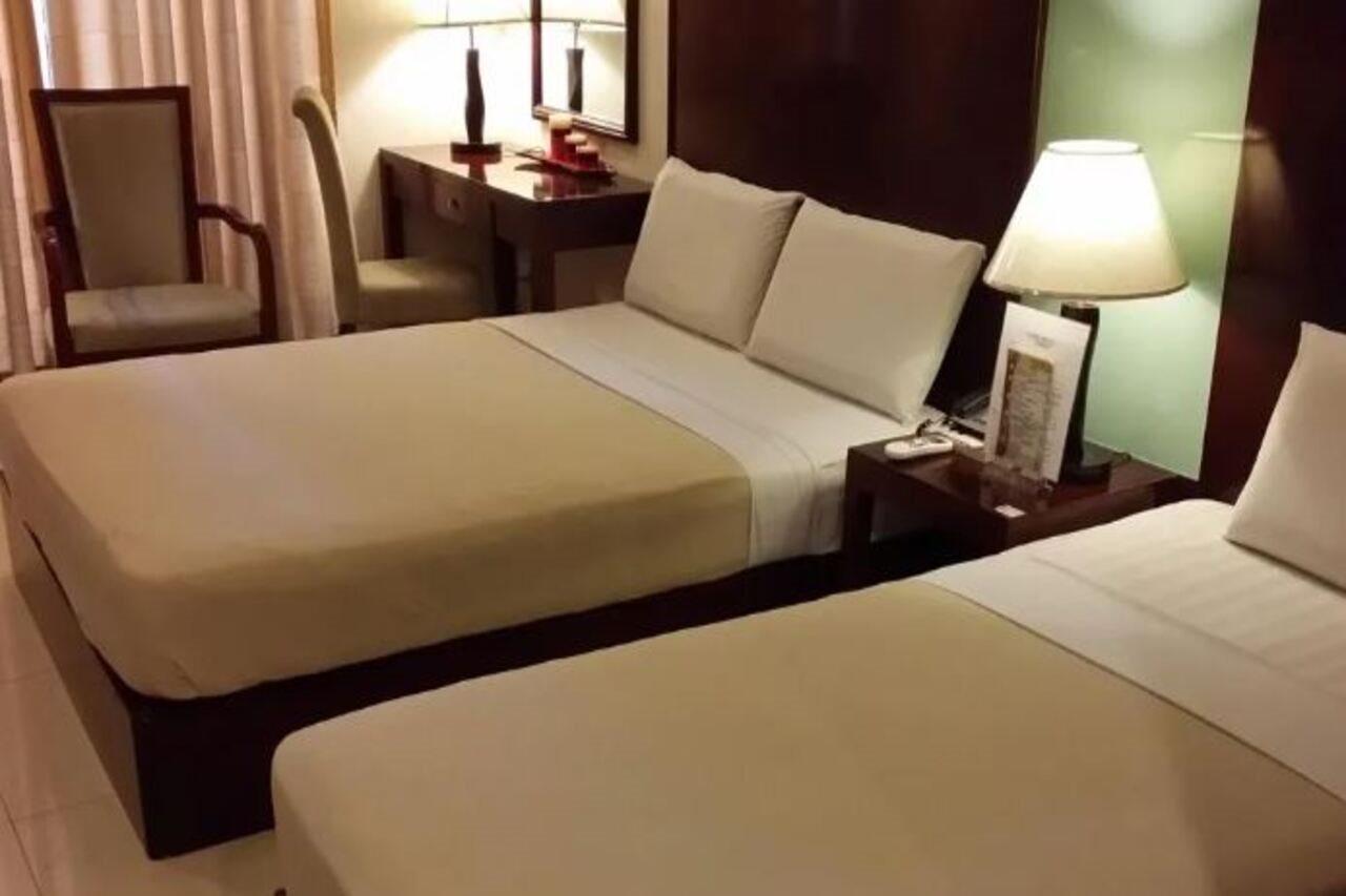 Hotel Fortuna Cebu Exteriör bild