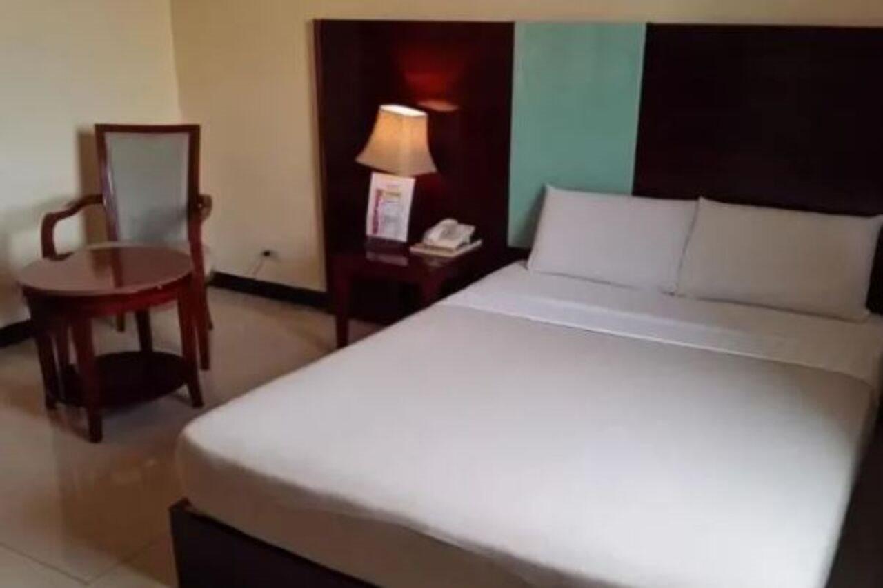 Hotel Fortuna Cebu Exteriör bild